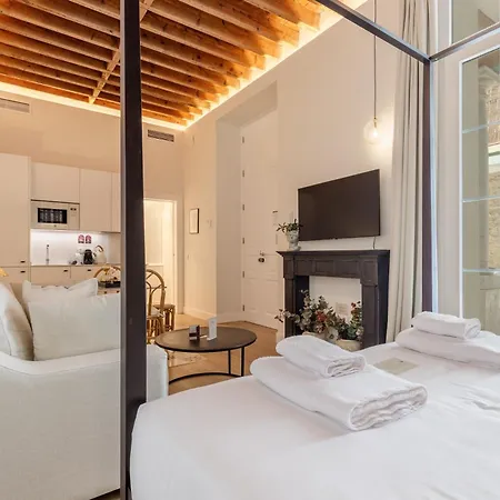 Palacio Vegafuente By Caleta Homes Malaga Exterior photo