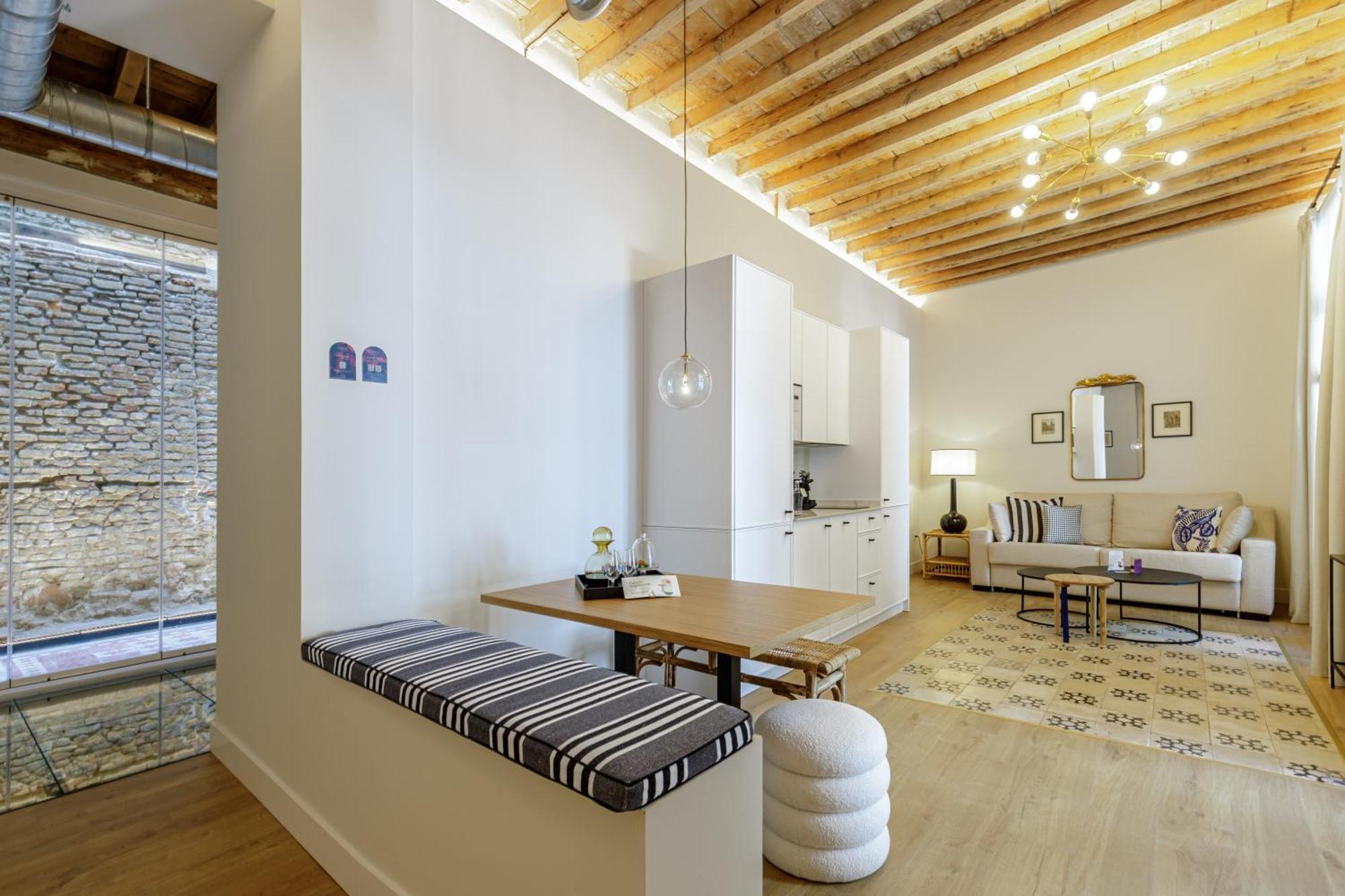 Appartamento Palacio Vegafuente By Caleta Homes *