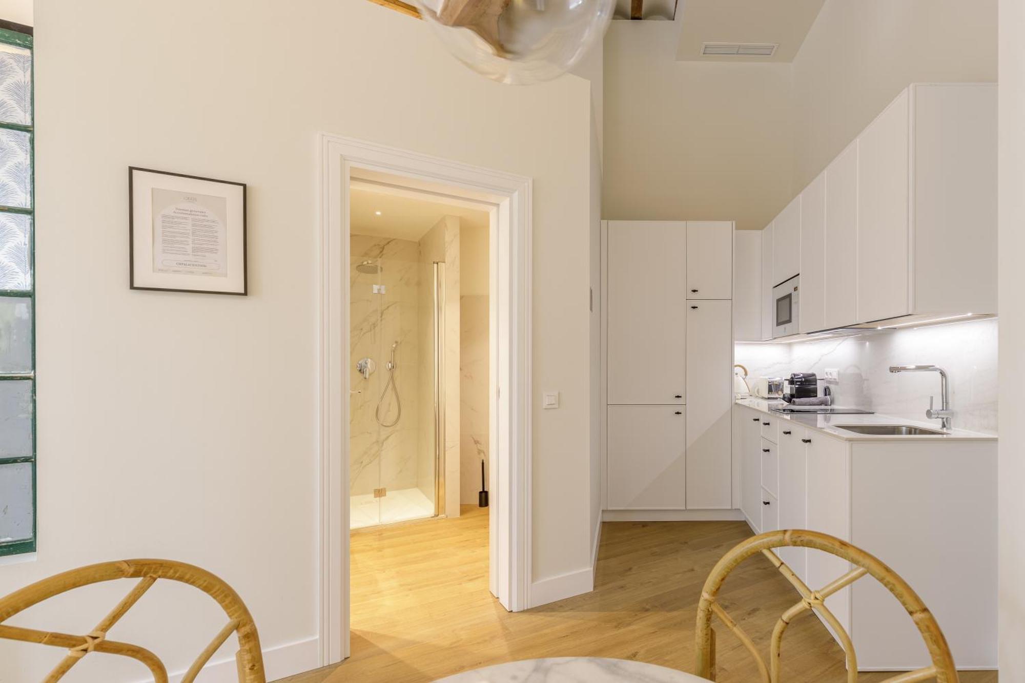 Appartamento Palacio Vegafuente By Caleta Homes