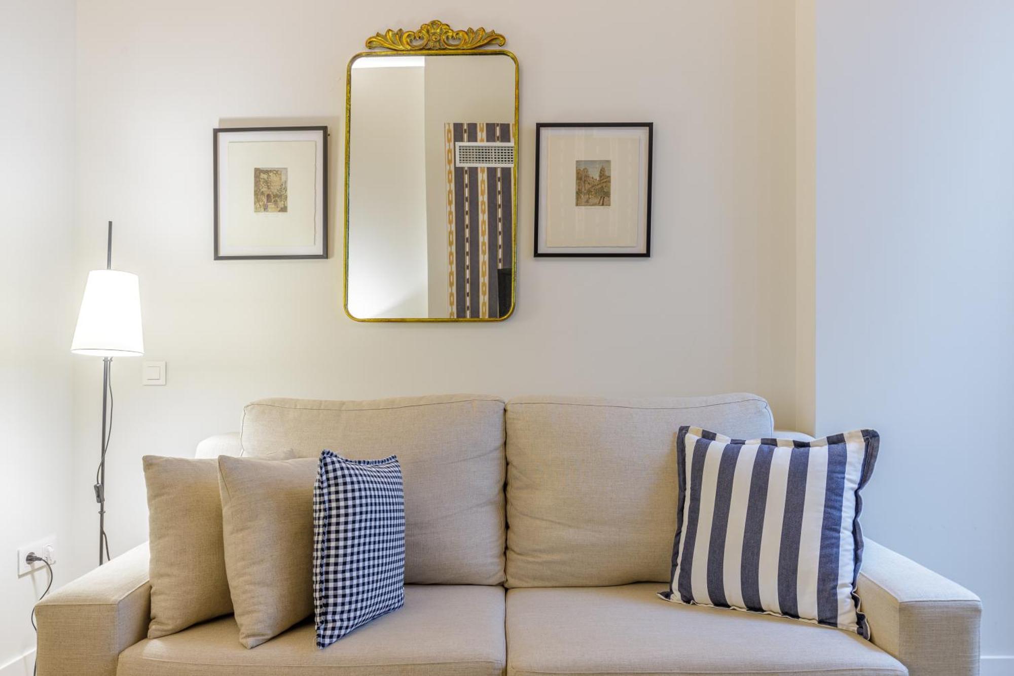Appartamento Palacio Vegafuente By Caleta Homes *